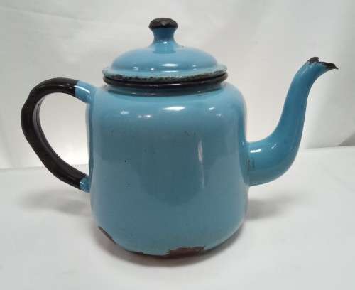 Vintage enamel kettle for display only
