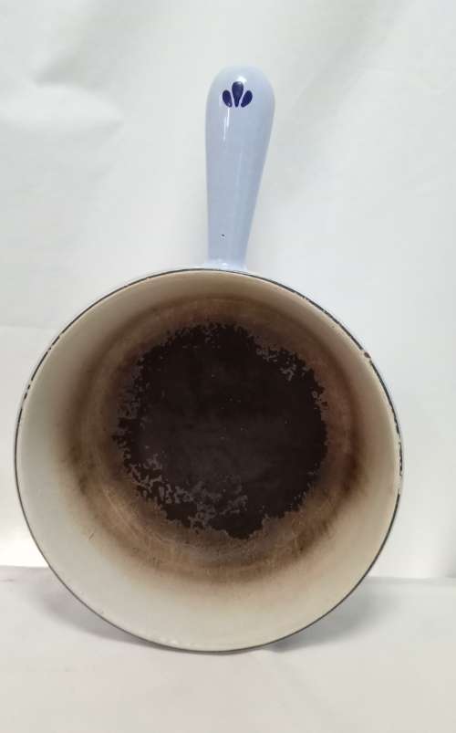 Vintage cast iron and enamel pot - Made in Holland - display item