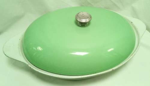 Wow! Vintage Green oval cast iron casserole dish with lid