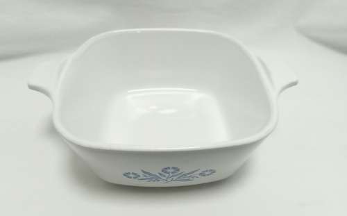 Small Corning ware Cornflower dish P-43-B ( 2 3/4 cup)