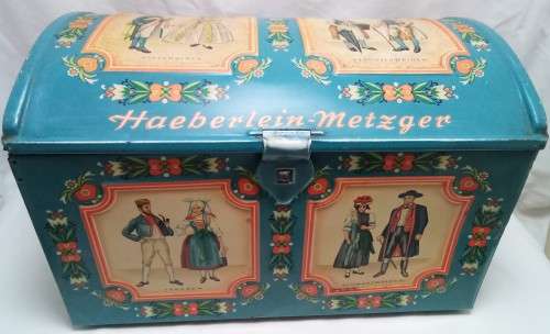 Beautiful chest shaped biscuit tin