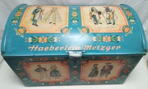 Beautiful chest shaped biscuit tin