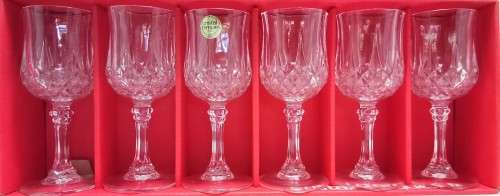 Stunning Vintage Crystal d'arques Sherry glasses in original box