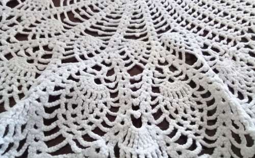 Lovely large oval vintage crocheted doily - 75cms across