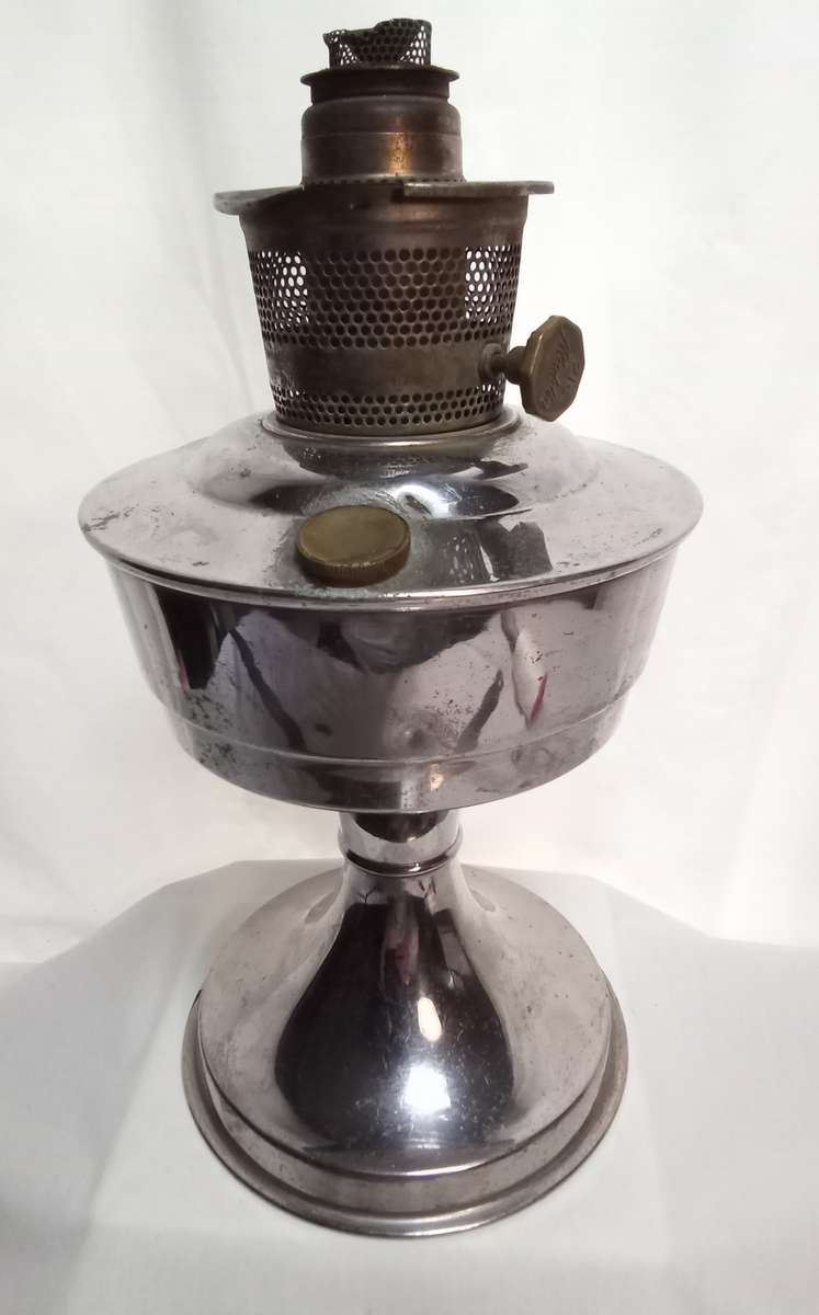 Lovely vintage Aladdin lamp nr1