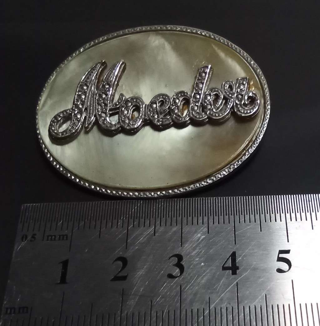 Lovely Vintage `Moeder` brooch