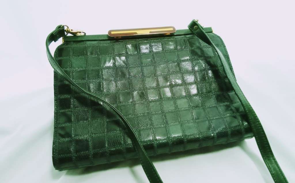 Exceptionally beautiful green vintage Pointer handbag