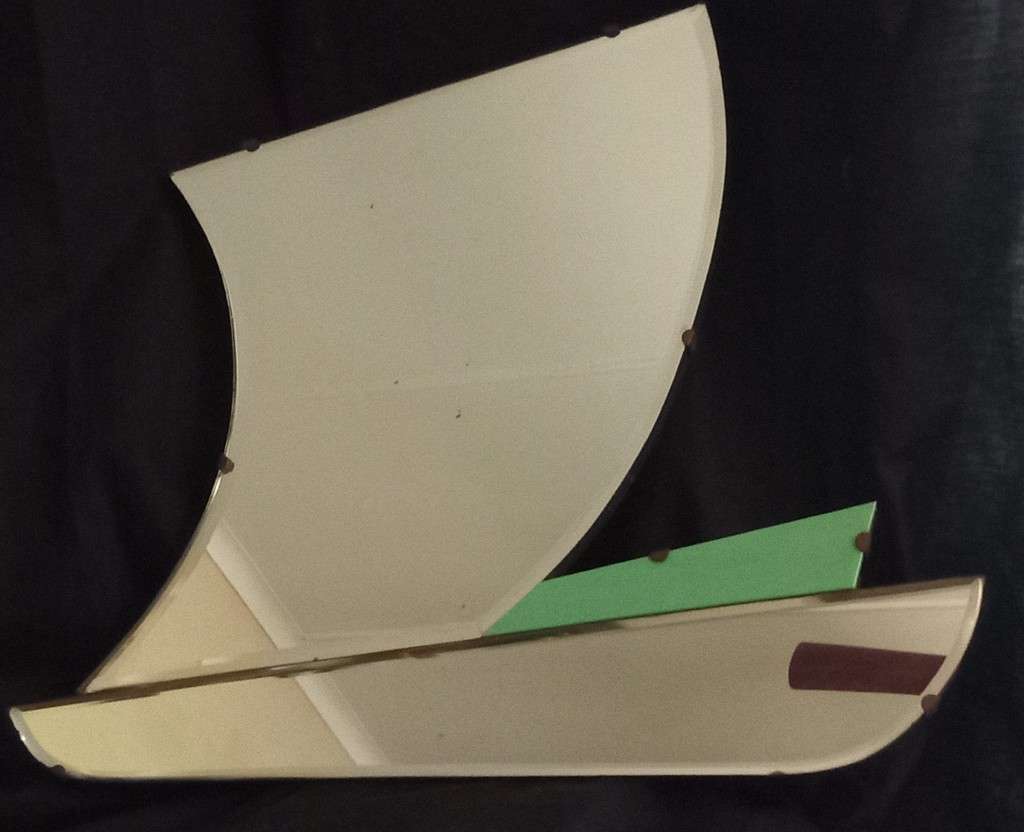 Wow!! Stunning Art deco mirror in excellent condition!