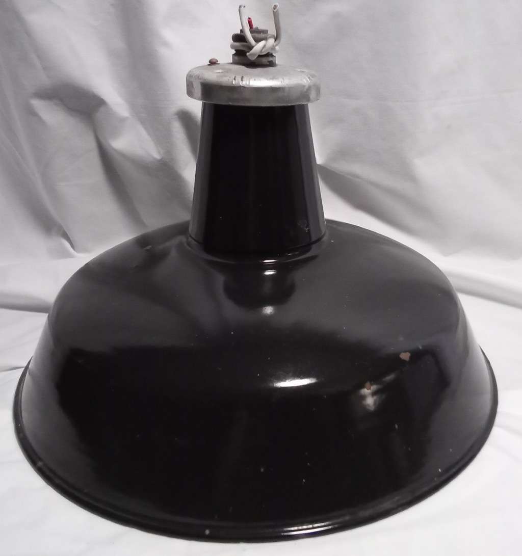 Vintage Industrial Enamel Light
