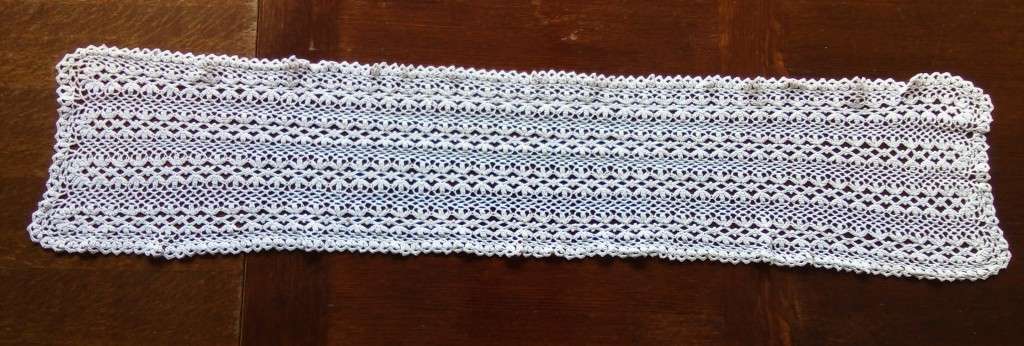 What a beauty!  Vintage hand crocheted table runner