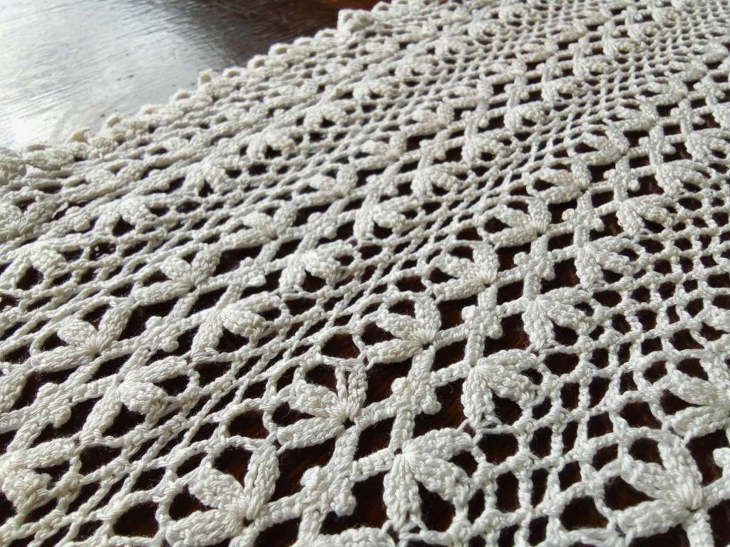 What a beauty!  Vintage hand crocheted table runner