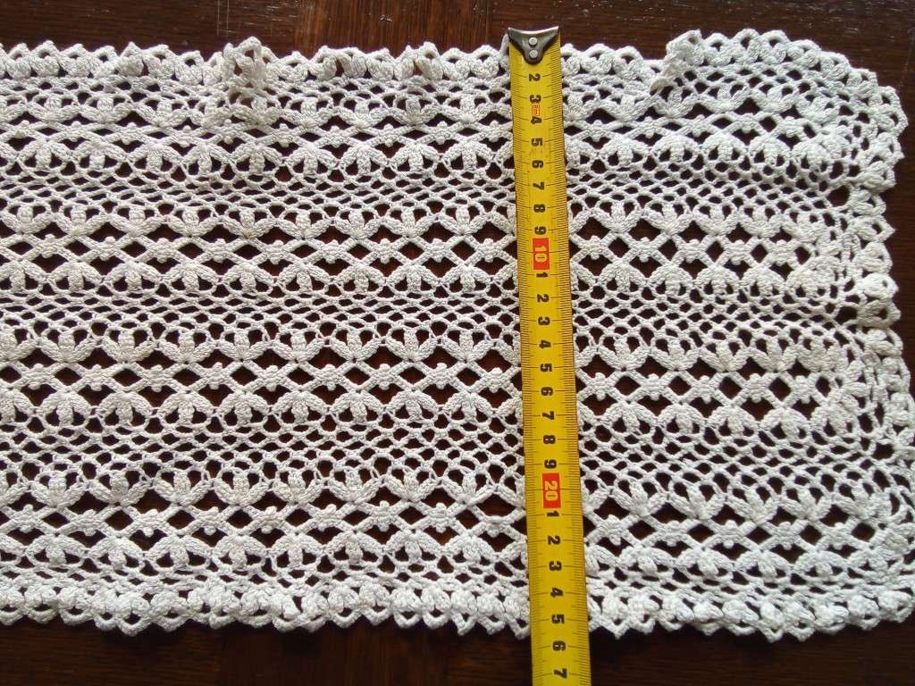 What a beauty!  Vintage hand crocheted table runner