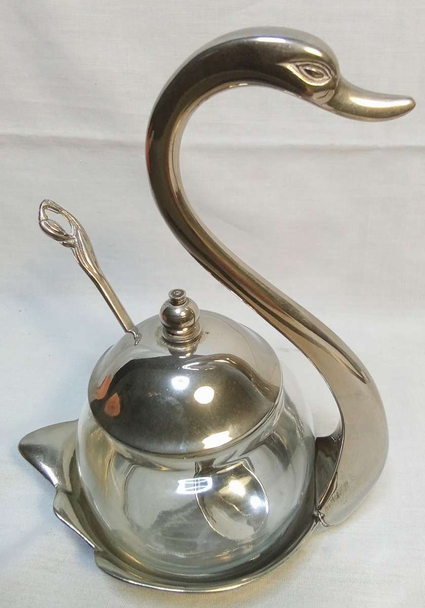 Vintage Silver Plated Swan Jam Pot/Sugar Bowl With lid