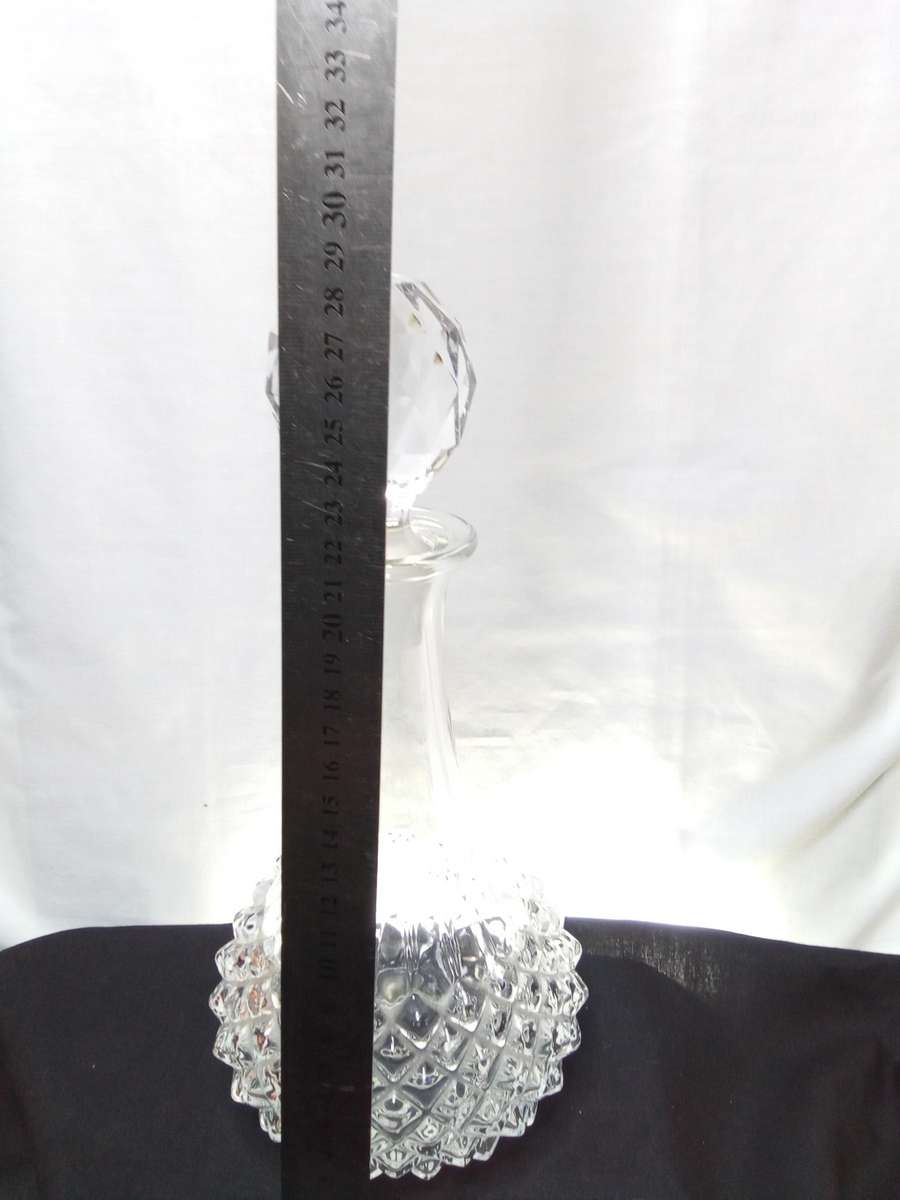 Stunning Crystal Decanter