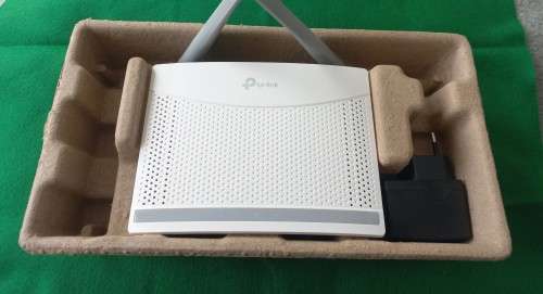 TP Link Wireless N Router (TL-WR820N)