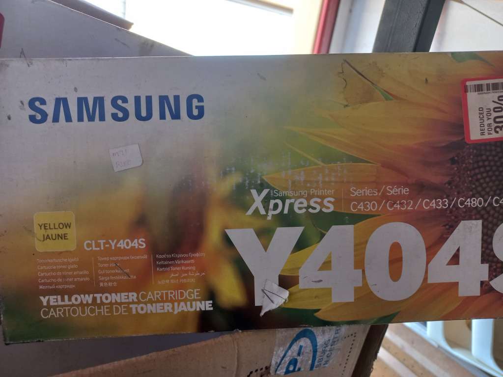 Samsung CLT-Y-404S Yellow Toner