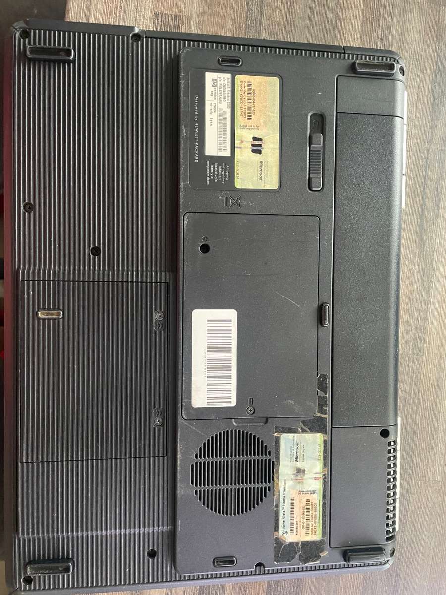 Compaq Presario Laptop - for spares