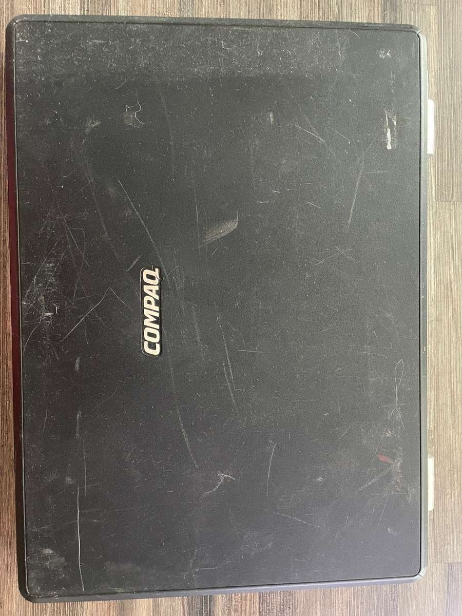 Compaq Presario Laptop - for spares