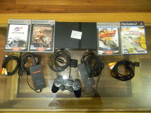 PS 2 slimline, 4 games, 8mb memory card, PS2 bag. NO Reserve