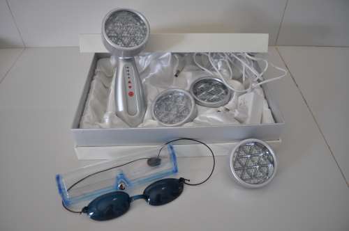 Blue & red light skin therapy devices at cost