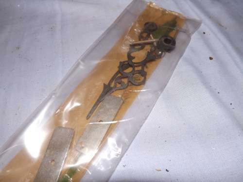 Hermle hands and Fixing plates