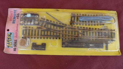 HO Model Railroad - Atlas Right Remote Turn Out Switch