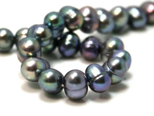 CULTURED FRESHWATER PEARL STRING
