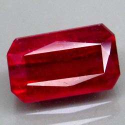 BRILLIANT 3.43 Cts BLOOD RED MADAGASCAN RUBY!!
