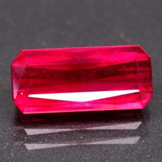 ENCHANTING 3.64 cts BLOOD RED MADAGASCAN RUBY  !!