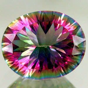 DAZZLING  3.50cts MYSTIC RAINBOW  TOPAZ!