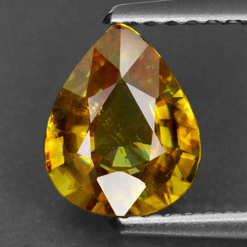 Unique  Genuine Sparkling Rainbow SPHENE !