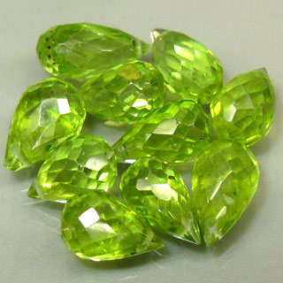 GORGEOUS  15.02cts  (Set of 10)  Genuine  Burmese PERIDOTS!