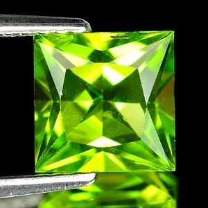 STUNNING ,  Genuine  1.56 cts Burmese PERIDOT!