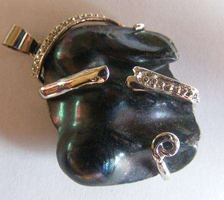 Genuine Baroque Abnormality PEARL gemstone  Pendant!