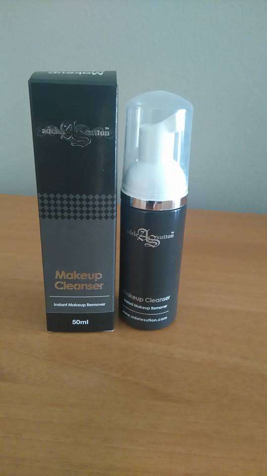 Adel Sutton Make up cleanser