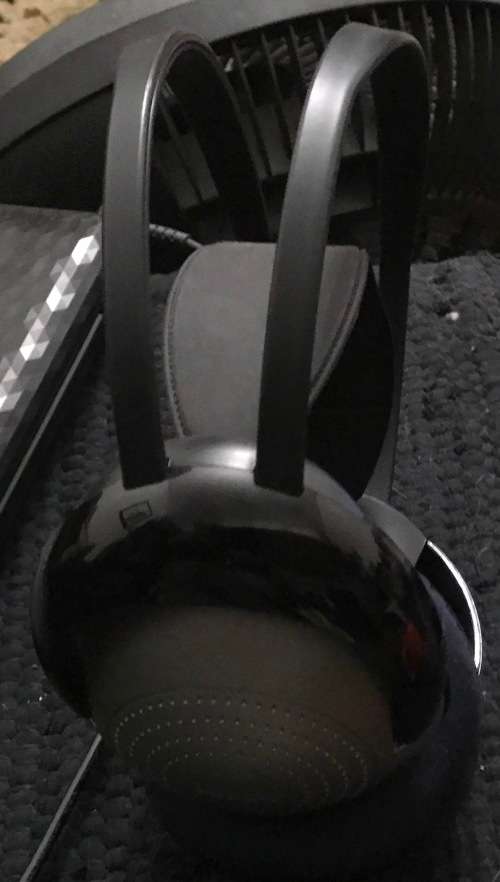 Space Grey I phone 6s plus  128gb- excellent condition with Extras