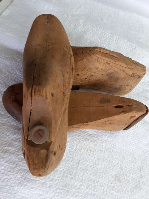 Vintage Cobblers Wooden Shoe Moulds Lot