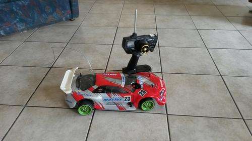 1:10 Nitro RC Car 18cc Grate Engine, VERY FAST With Drift Wheels. 70 KM/H