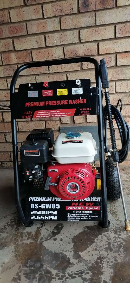 Pressure washer