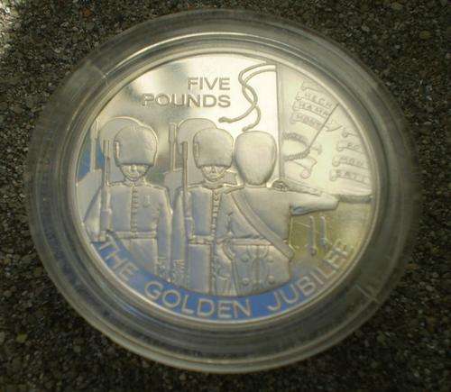 Sterling silver 5 Pounds 2003 Proof coin *Guernsey* with gold portrait of the queen