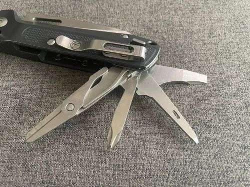 Leatherman Free K4