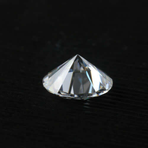 Natural Untreated 0.90ct Round Cut White Diamond . Fantastic!!!! Certified