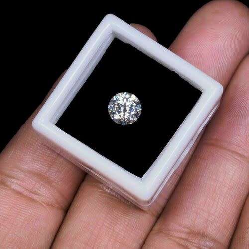 Natural Untreated 0.50 ct Round Cut White Diamond . Fantastic!!!! Certified