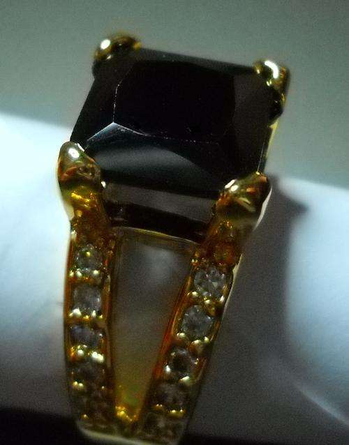 10x10mm BLACK SAPPHIRE & CZ SIMS SET IN 14kt YELLOW GOLD PLATE RING. STUNNING