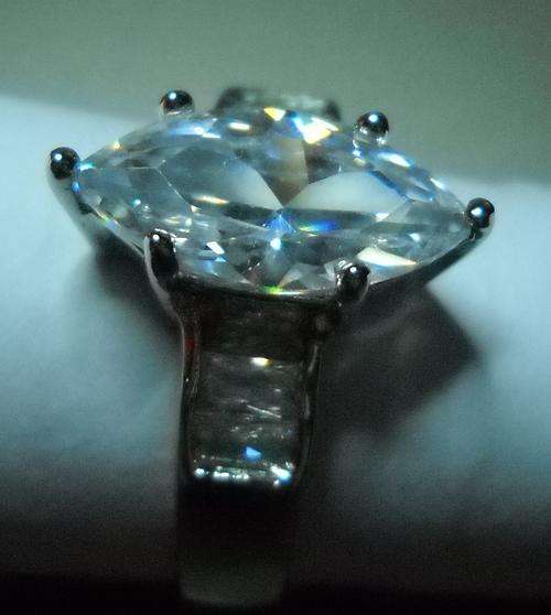 7x24mm DIAMOND & CZ SIMS SET IN 14kt WHITE GOLD PLATE RING. STUNNING