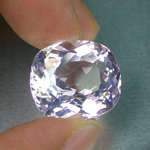 26.19ct ELEGANT CERTIFIED 100% NATURAL CUSHION FANCY CUT CUT PINK KUNZITE.