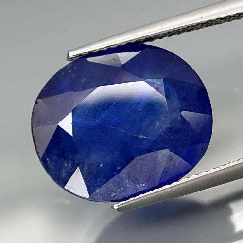 12.82ct Beautiful Ravishing Top Cornflower Blue  Oval Cut 100% Natural Sapphire. Beautiful Gemstone