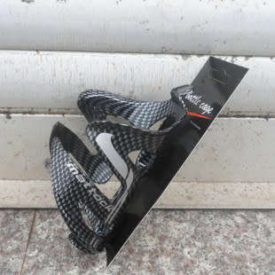 MALTA SPORTS- Lightweight Carbon Fiber alike Bike Water Bottle Holder Cage