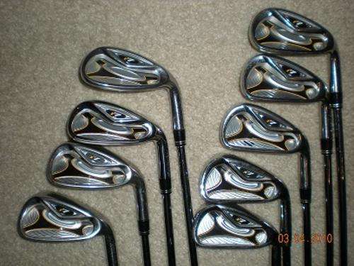 Taylor Made R7 irons 4-PW+AW