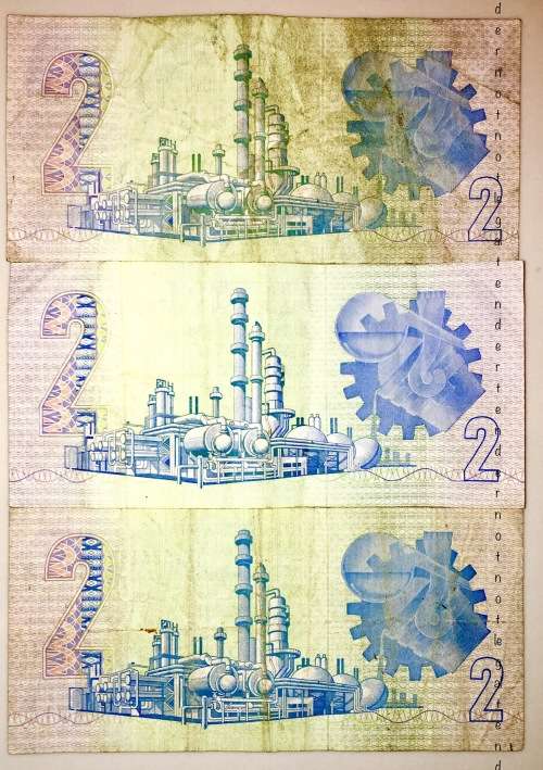 3 X R2 REPLACEMENT NOTES W . X . Y[1 BID TAKES ALL]